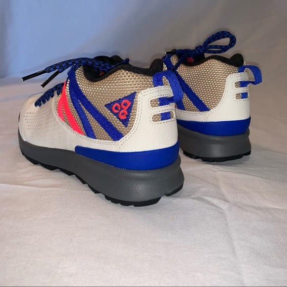 Nike ACG Hiking Boots